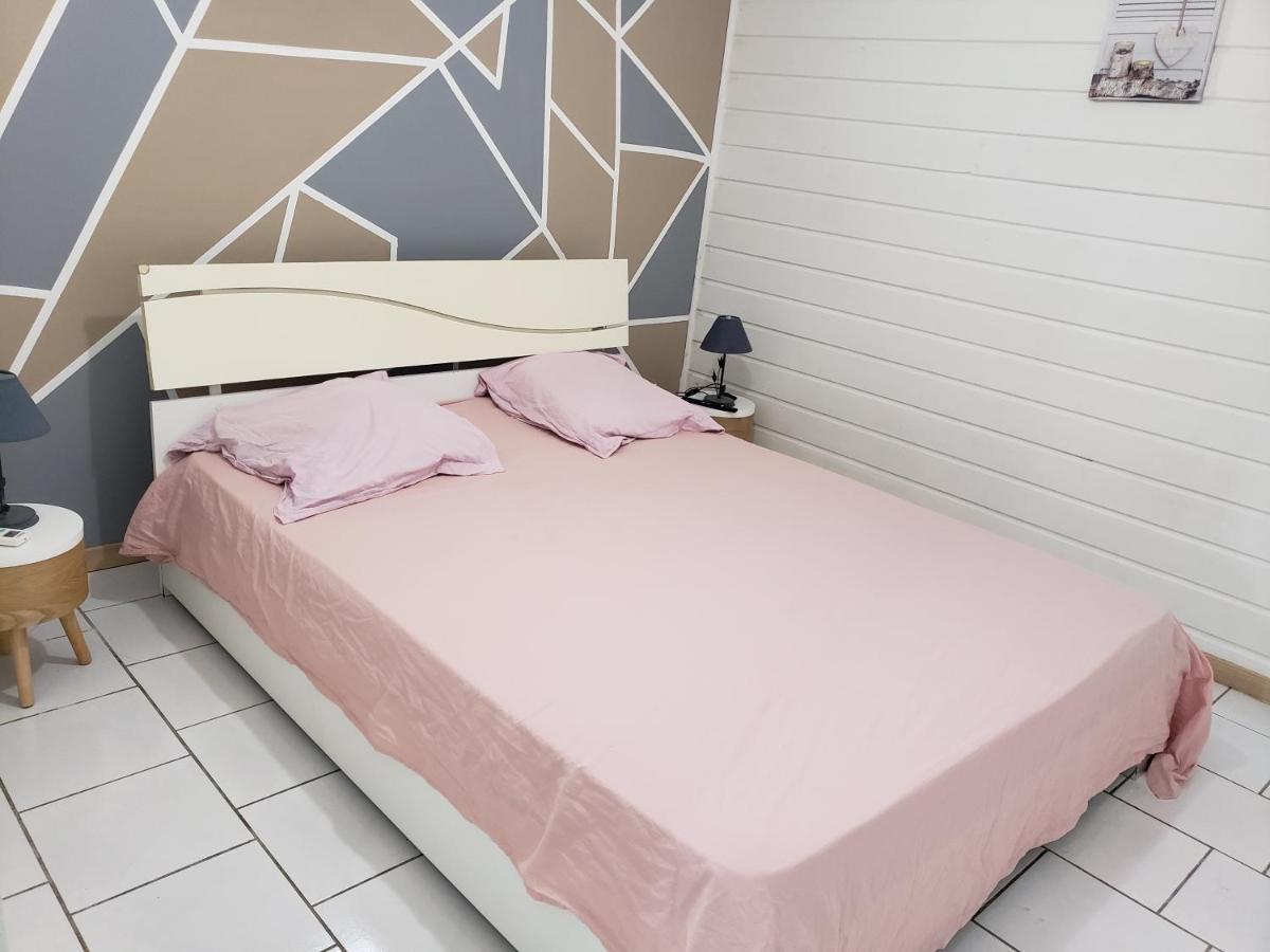 Apartament Ptit Coin Hibiscus2 Pointe-Noire Zewnętrze zdjęcie